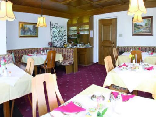 Pension Tannenhof ラーチェス エクステリア 写真