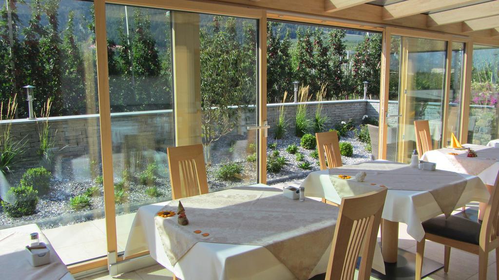 Pension Tannenhof ラーチェス エクステリア 写真